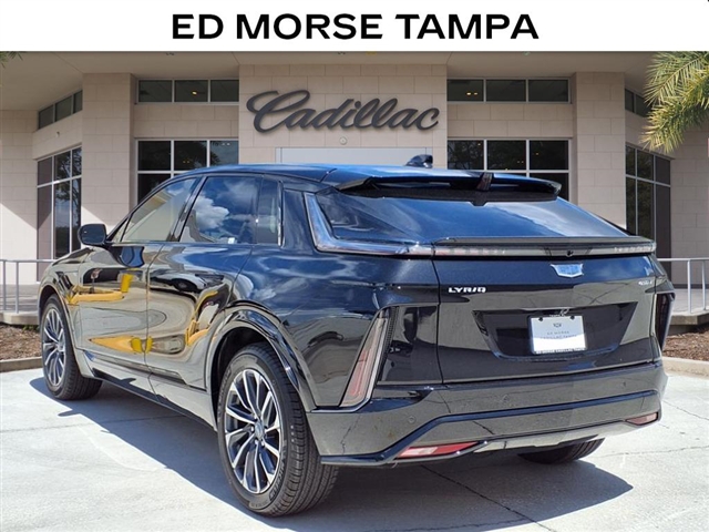 2025 Cadillac LYRIQ Sport