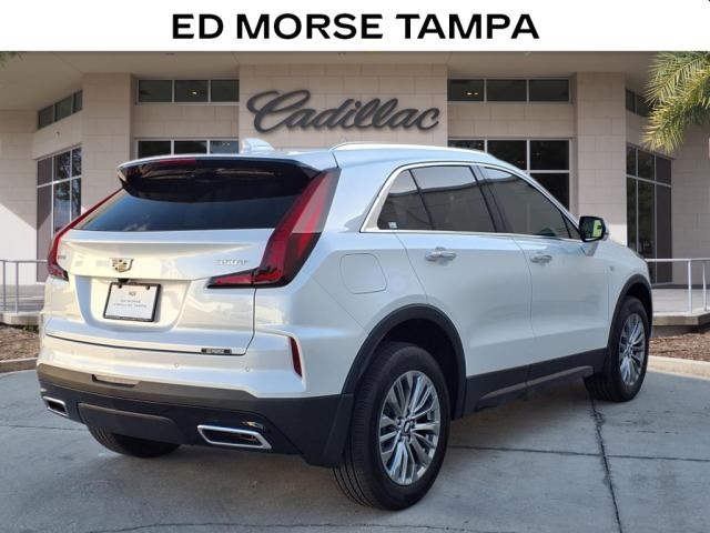 2025 Cadillac XT4 Premium Luxury