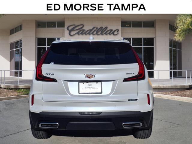 2025 Cadillac XT4 Premium Luxury