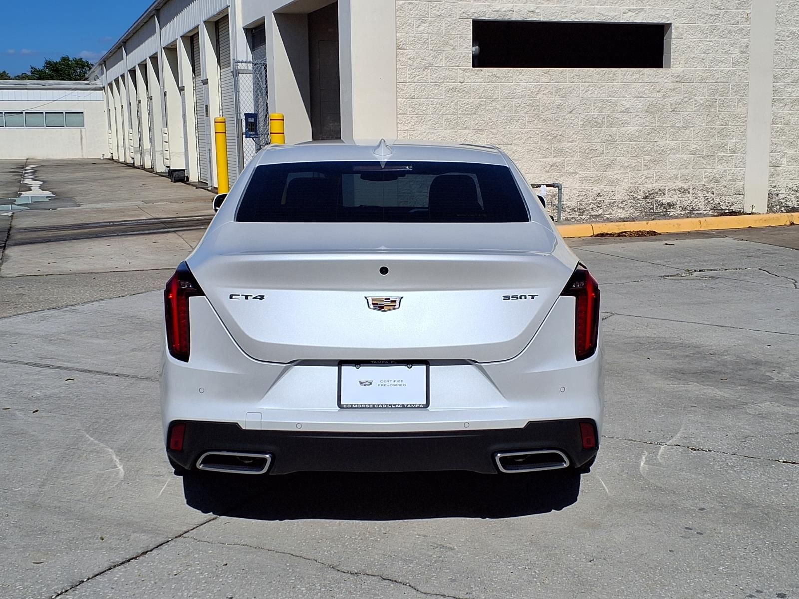 View vehicle photo 4