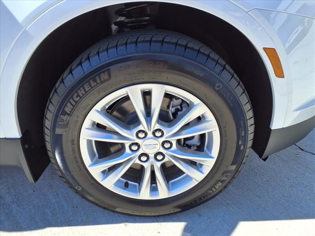 2025 Cadillac XT5 Luxury