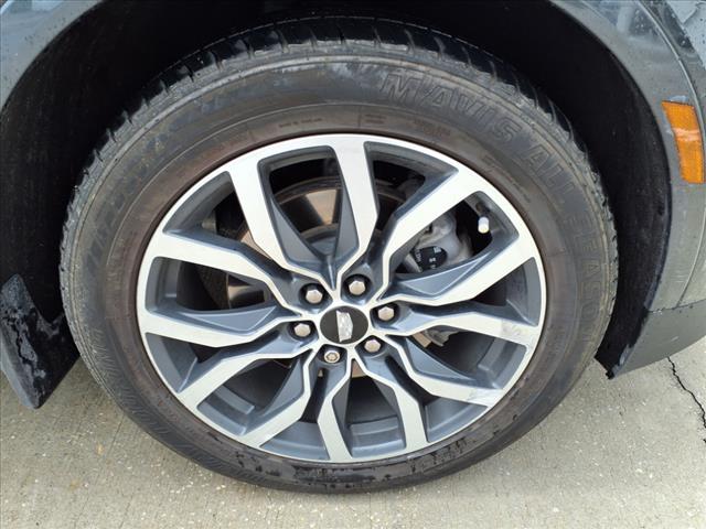 2021 Cadillac XT5 Sport
