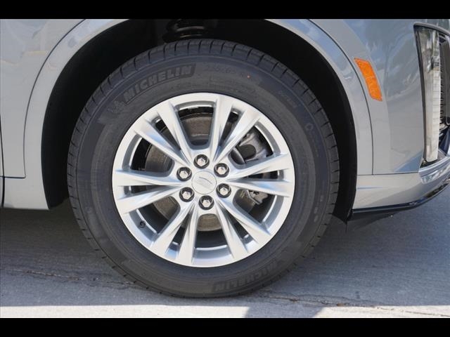 2025 Cadillac XT6 Luxury