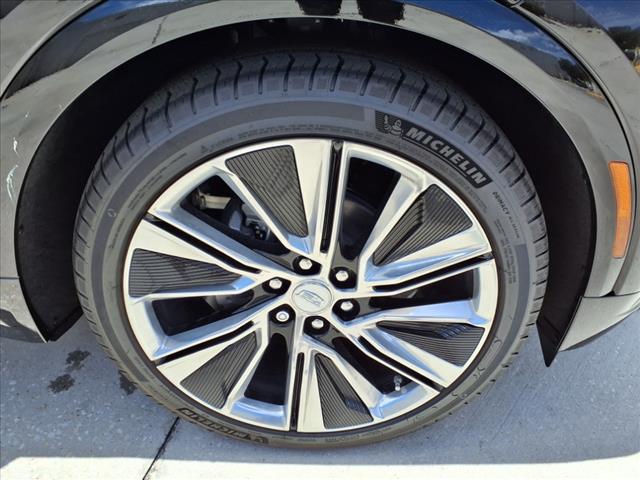 2025 Cadillac LYRIQ Luxury