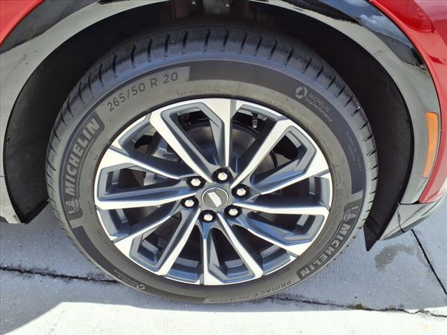 2025 Cadillac LYRIQ Sport
