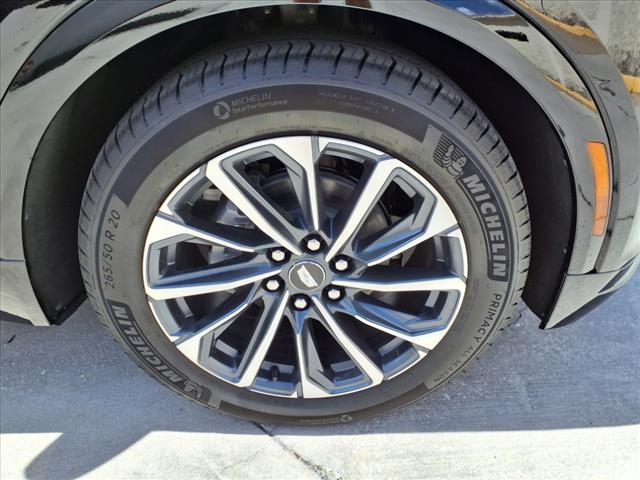 2025 Cadillac LYRIQ Sport