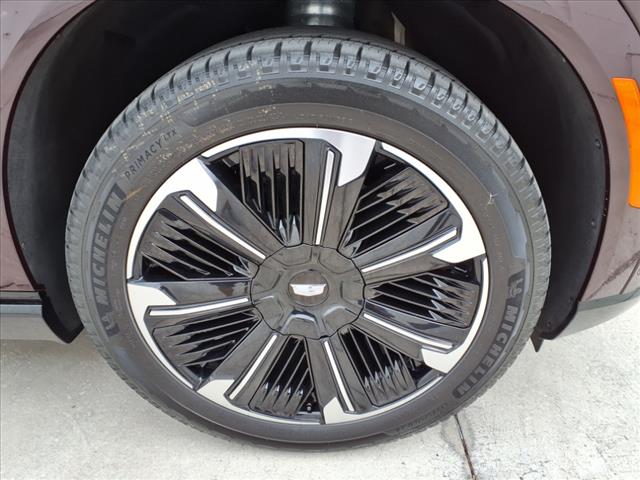 2025 Cadillac Escalade IQ Sport 1