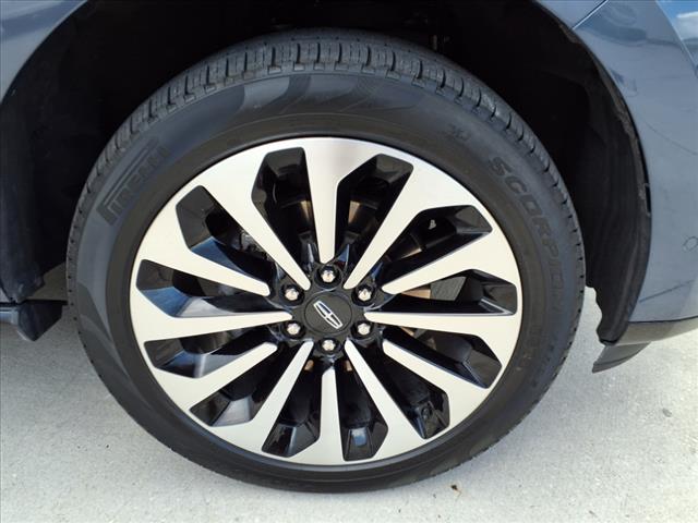 2023 Lincoln Navigator L L Reserve
