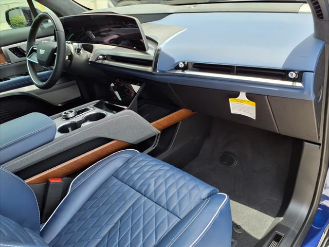 2026 Cadillac VISTIQ 