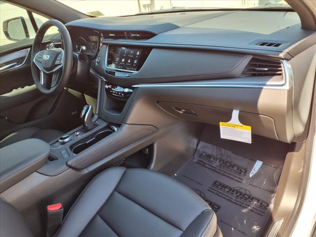 2025 Cadillac XT5 Luxury
