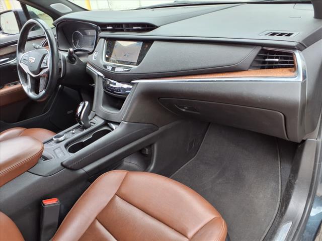 2021 Cadillac XT5 Sport