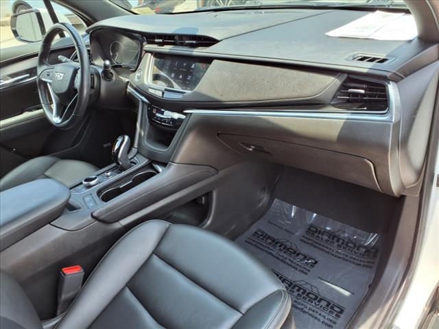 2022 Cadillac XT6 Luxury