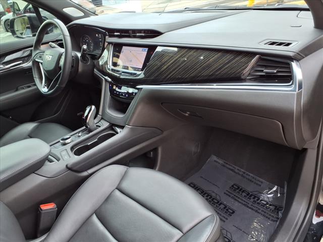 2022 Cadillac XT6 Premium Luxury