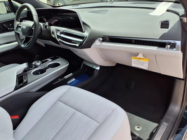 2025 Cadillac LYRIQ Luxury