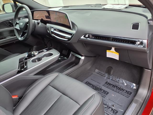 2025 Cadillac LYRIQ Luxury