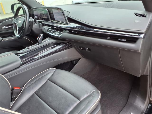 2022 Cadillac Escalade Sport