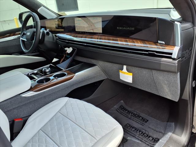 2025 Cadillac Escalade Premium Luxury Platinum