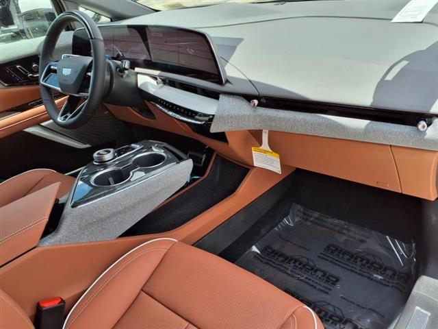 2025 Cadillac OPTIQ 