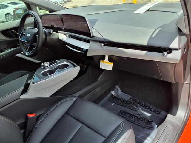 2025 Cadillac OPTIQ 