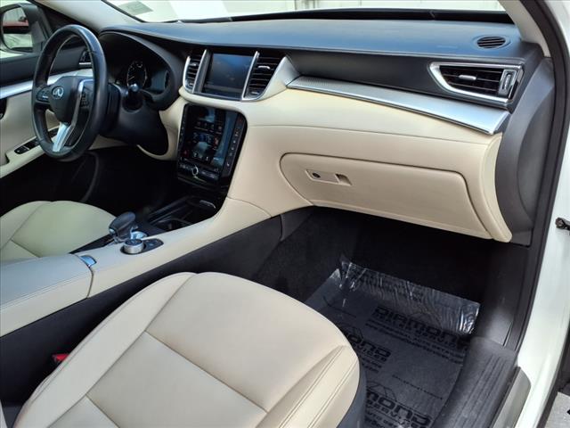 2020 INFINITI QX50 LUXE