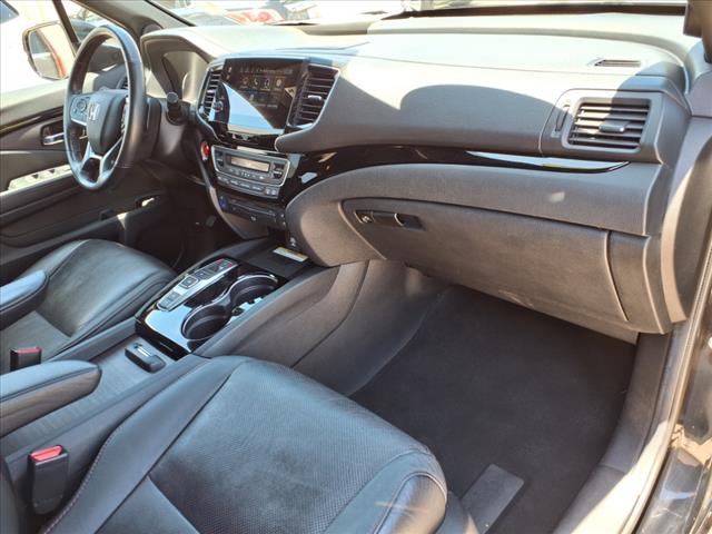 2022 Honda Pilot Black Edition