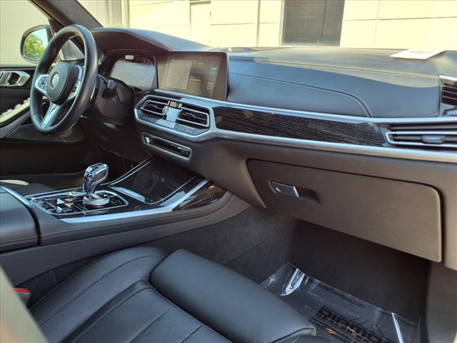 2021 BMW X7 M50i