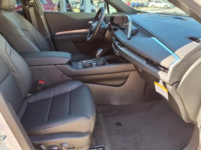 2025 Cadillac XT4 Premium Luxury
