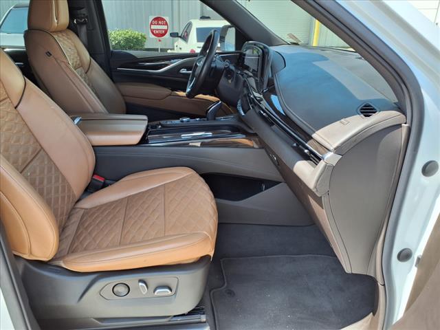 2022 Cadillac Escalade Premium Luxury