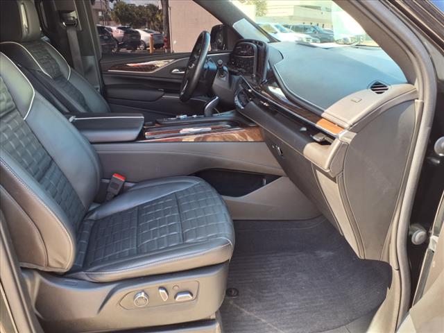 2023 Cadillac Escalade Sport Platinum