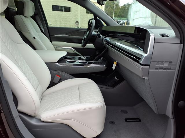 2025 Cadillac Escalade IQ Sport 1