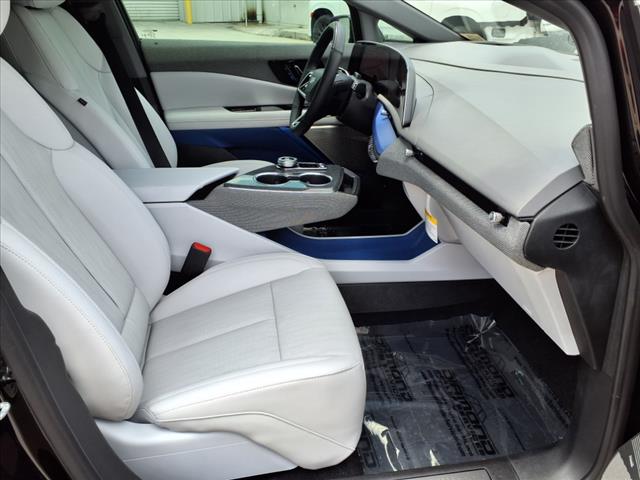 2025 Cadillac OPTIQ 