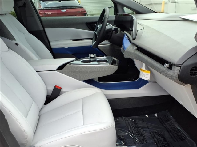 2025 Cadillac OPTIQ 