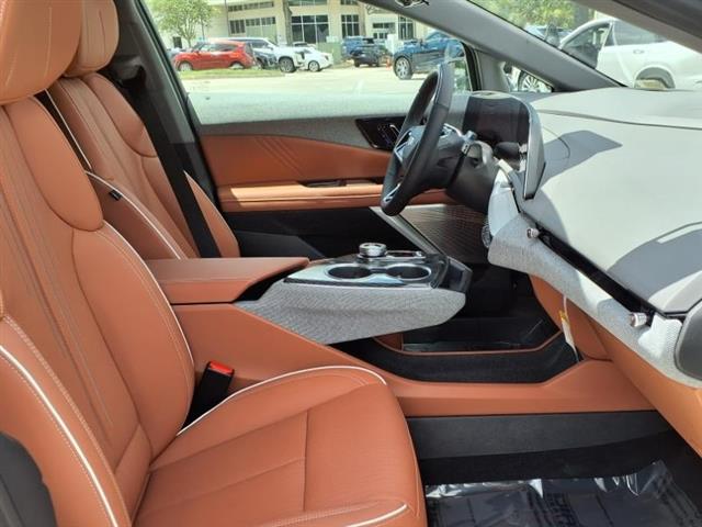 2025 Cadillac OPTIQ 