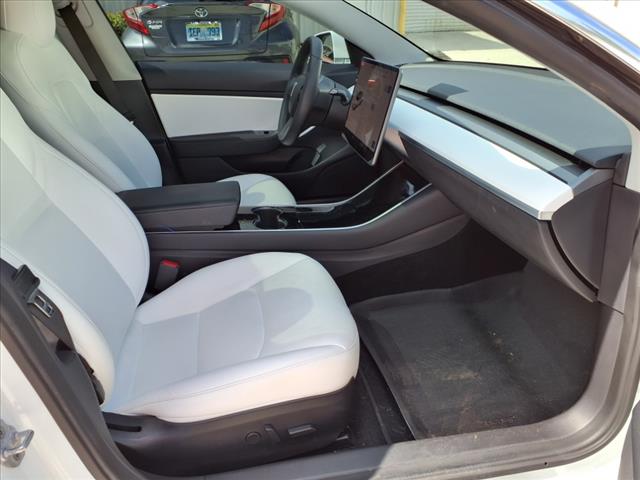 2020 Tesla Model 3 Performance