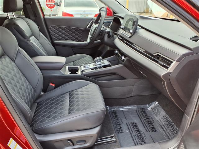 2024 Mitsubishi Outlander SEL