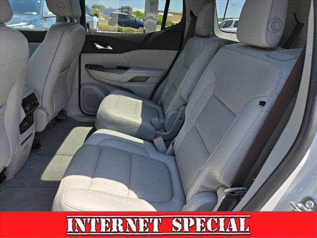 2019 GMC Acadia SLT-1