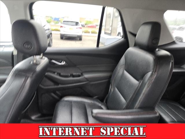 2018 Chevrolet Traverse LT Cloth w/1LT