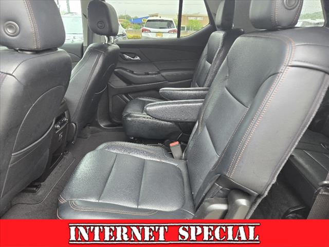 2018 Chevrolet Traverse LT Cloth w/1LT