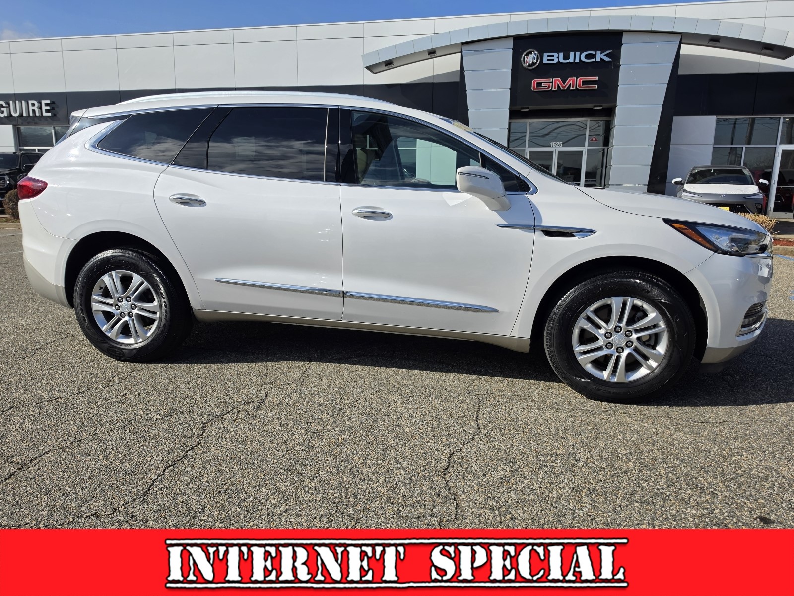 White Frost Tricoat 2019 Buick Enclave Premium AWD SUV / Crossover Four-Wheel Drive 9-Speed Automatic