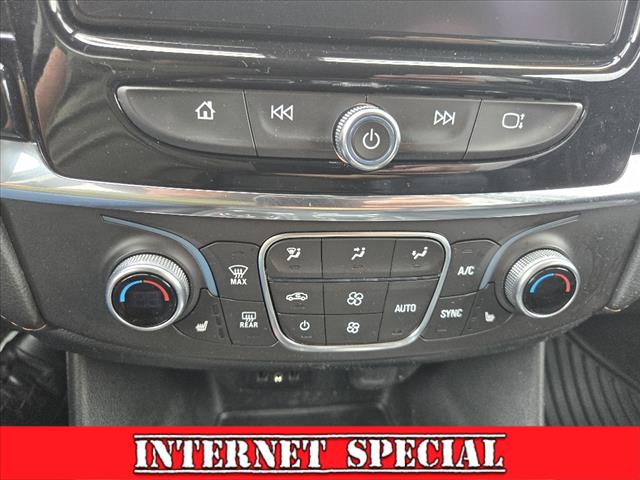 2018 Chevrolet Traverse LT Cloth w/1LT