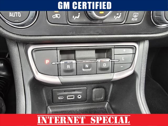 2022 GMC Terrain AT4