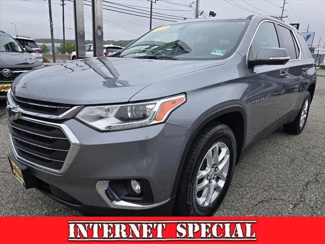2018 Chevrolet Traverse LT Cloth w/1LT