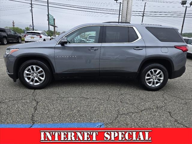 2018 Chevrolet Traverse LT Cloth w/1LT