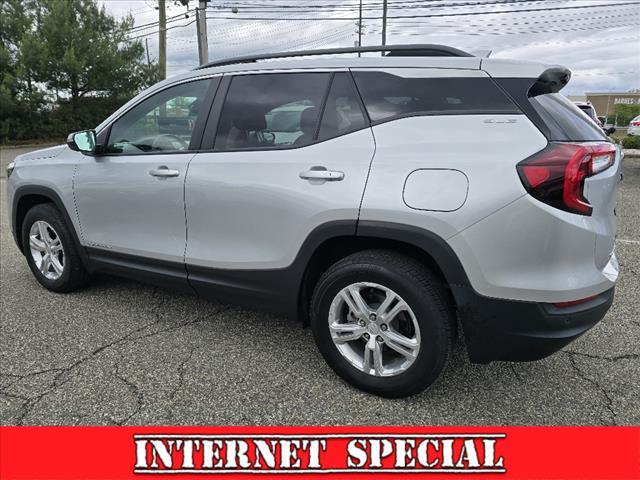 2022 GMC Terrain SLE