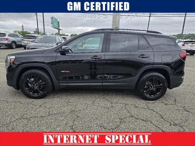 2022 GMC Terrain AT4