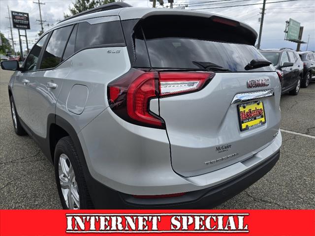 2022 GMC Terrain SLE