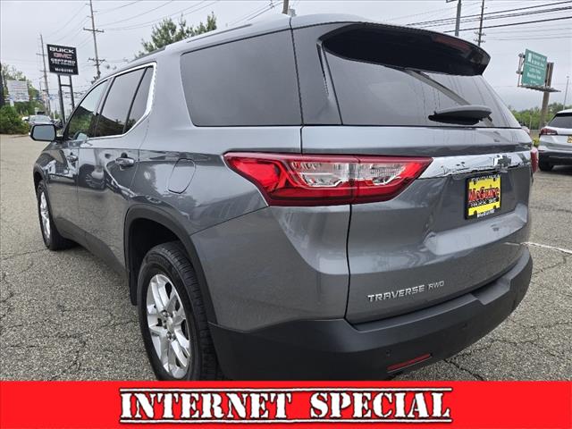 2018 Chevrolet Traverse LT Cloth w/1LT