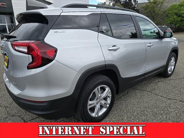 2022 GMC Terrain SLE