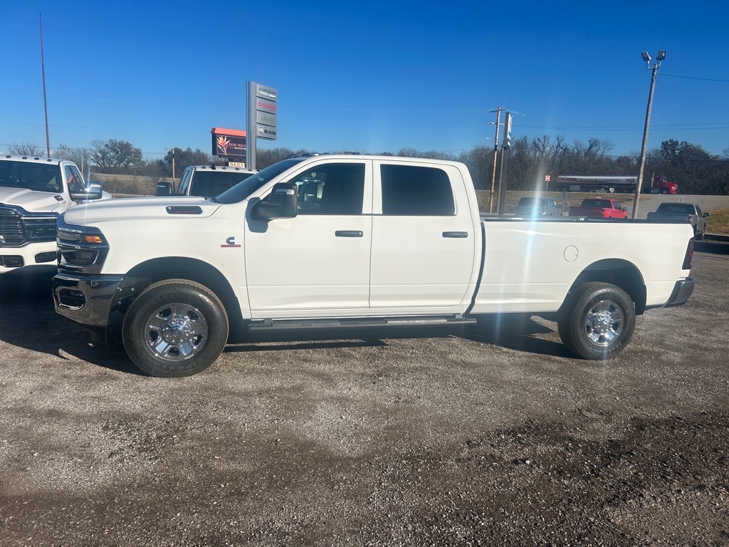 2026 Ram Ram Pickup 2500 Tradesman