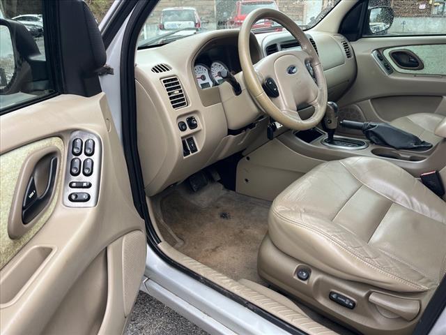 2005 Ford Escape Limited